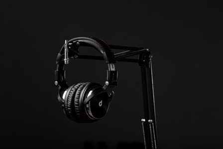 Диктор Андрей Л.